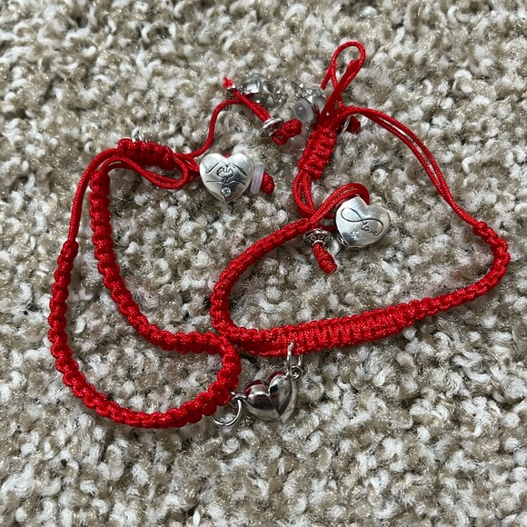 Friendship red string bracelets - Picture 7 of 8